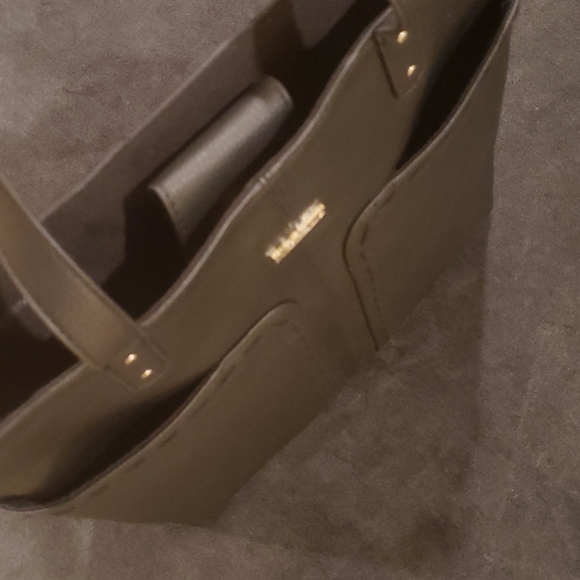 Rosetti Handbag - Picture 8 of 9